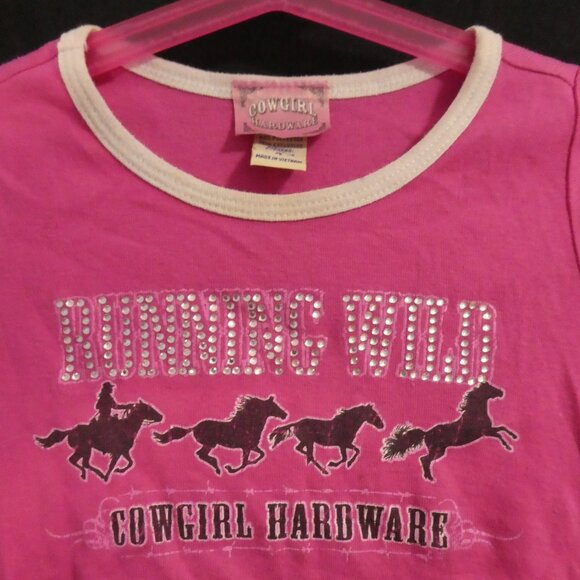 COWGIRL HARDWARE | size 4 | Running Wild Cowgirl Hardware Pink Graphic Tee - Picture 5 of 15